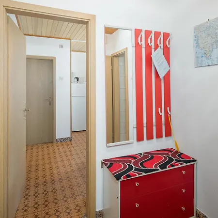 2 Bedroom Amazing In Porec